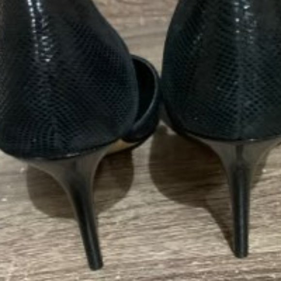 WHBM Ella Black Micro extc Heels - Picture 4 of 10